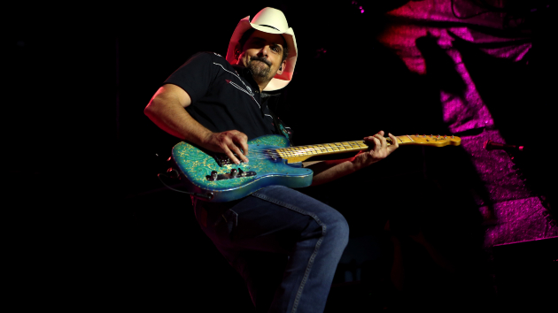 Brad Paisley's 'Out of the Picture' in Europe as he brings tour to US